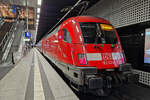 182 025 [91 80 6 182 025-7 D-DB] hat am 01.07.2026 soeben den RE20 nach L�bbenau in Berlin Hbf (tief) bereitgestellt.
