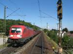 182 014 verlt mit ihrem Gterzug den Bahnhof Treuchtlingen in Richtung Augsburg.