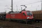 BR 182 018-2 beim verlassen des Seelzer Rangierbahnhofes am 19.12.2008