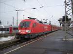 182 005-9 kommt gerde als RE10 aus Cottbus in den HBF Leipzig eingefahren 16.12.2009