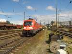 182 021-8 mit Gterzug durch Aschaffenburg Hbf am 08.07.2005