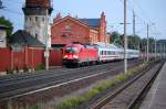 182 006-7 mit dem EC 340 Lneburg in Rathenow. 10.09.2010