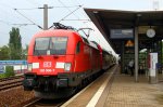 182 006 fhrt mit der S1 nach Schna in Dresden-Dobritz ein.