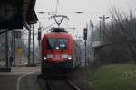 DB 182 014-1 bei der Einfahrt am 28.01.2012 in den Bahnhof Bad Kleinen.