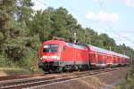 182 011 mit RE 2 nach Wittenberge am 01.09.2012 bei Friesack/Mark