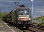 182 514-0 von MRCE/NIAG kommt mit einem Kohlenleerzug aus Heilbronn(D) nach Moers(Gbf)(D)  und kommt aus Richtung Duisburg-Hochfeld-Süd und fährt durch Duisburg-Rheinhausen-Ost in Richtung