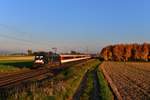 182 528 mit einem Sonderzug am 12.10.2018 bei Stephansposching.