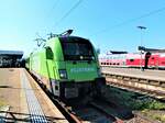 Flixtrain 182 023 mit dem FLX 1242 nach Berlin Hbf ( Tief ) am 25.7.22 in Basel Bad Bf