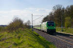 182 509 MRCE/Flixtrain mit einem Flixtrain bei Oberdachstetten Richtung Ansbach, 28.04.2022