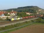 ES64 U2 073 + 013 ziehen ein Wechselpritschenzug Winnerspedition durch Retzbach-Zellingen.27.09.08