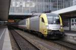 ES 64 U2-017 mit EC in Mnchen Hbf am 30.05.09