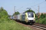 ES 64 U2-004 mit Containerzug in Hannover Limmer am 02.06.09