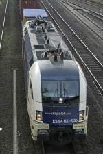 WLB ES 64 U2-035 fhrt am 23.1.10 durch Duisburg-Entenfang