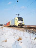 ES64 U2-095 mit wascosa Containerwagen am 15.02.2010 auf der KBS 380 Richtung Hannover unterwegs.