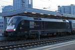 MRCE Dispolok ES 64 U2-026 am 21.3.10 mit IC 1800 in Essen Hbf