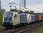 ES 64 U2-024 und ES 64 U2-022 in Gremberg am 04.05.2010