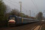ES 64 U2-034 mit dem EC6 nach Hamburg-Altona bei der Durchfahrt durch Dsseldorf-Oberbilk am 08.04.2011