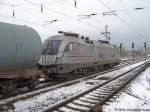 Nachschu auf DLC ES 64 U2 101 am 21.1.2006 im Bahnhof Berlin-Schnefeld Flughafen