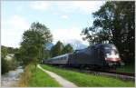 Die ES 64 U2-034 fhrt mit RB 59082 von Berchtesgaden Hbf nach Freilassing.