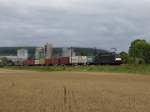 Ein MRCE Taurus am 30.07.2011 mit einem Containerzug unterwegs bei Karlstadt.