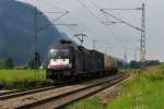 182 598 mit dem Nothegger-KLV am 04.08.2012 unterwegs bei Niederaudorf.