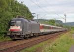 182 527 / ES 64 U2-072 am EC6 in Bonn Limperich am 16.06.2013