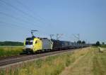 182 510 + 182 526 mit einem LKW-Walter-KLV am 14.07.2013 bei Plattling.