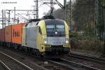 taurus ES 64 U2-096 zog einen containerzug am 08.11.13 durch hh-harburg