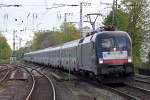 ES 64 U2 mit HKX 1805 nach Hamburg in Recklinghausen 18.4.2014