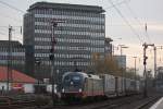 Hectorrail 242.517  Fitzgerald  am 27.11.13 mit einem KLV in Düsseldorf-Rath.