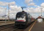 DB ES 64 U2-028 mit der RB 16315 von Eisenach nach Merseburg, am 08.09.2015 in Großkorbetha.