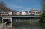 ES64 U2-021 (182 521) am 30.04.16 mit dem `Königssee´ gen Süden am großen Stadtbach in München