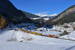 182 572 mit DGS 43108 am 15.11.2016 bei St. Jodok am Brenner. 