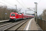 182 017-4 (Siemens ES64U2) durchfährt den Hp Magdeburg Herrenkrug auf Gleis 1.