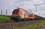 Güterzug mit Lokomotive 182 572 am 12.08.2020 in Porz am Rhein.