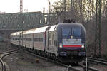 ES 64 U2-036 mit HKX 1802 nach Hamburg durchfährt Recklinghausen-Süd 23.12.2016