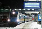 183 004-1 mit dem ALX84116 (Mnchen Hbf-Hof Hbf) in Regensburg Hbf 16.12.10