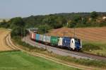 91 80 6 183 703-3 D-WLC mit Containerzug auf dem GLeis der Gegenrichtung am 26.08.2011 bei Edlhausen