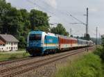 Die 183 003 mit einem ALEX nach München am 08.06.2013 unterwegs bei Moosburg.