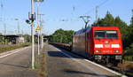 185 207-8 DB kommt aus Richtung Venlo(NL) mit einem Coilleerzug aus Venlo(NL) nach Bremen(D) und fährt in den Güterbahnhof von Viersen ein.
Aufgenommen vom Bahnsteig 6 von Viersen. 
Bei Sommerwetter am Morgen vom 27.5.2017.