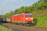 DB Lok 185 104-7 fährt Richtung Bahnhof Kaiseraugst.