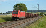 Mit einem Hochbordwagenzug rollte 185 203 am 12.06.17 durch Retzbach-Zellingen Richtung Gemünden.