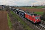 Mit dem  Fiat -Autozug nach Lahr (Schwarzw) fuhr am 30.03.2016 die 185 096-5 bei Auggen, als sie in Richtung Müllheim (Baden) fuhr.