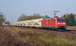 185 061 führte am 04.11.17 einen Silozug der VTG durch Jütrichau Richtung Roßlau. Im ganzen Zug gab es keinen Wagen ohne Graffiti.