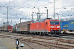 DB Lok 185 163-3 durchfährt den Badischen Bahnhof.