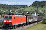 DB BR 185 092-4 zieht am 27.08.2018 einen Güterzug bei Zeihen AG in Richtung Basel.