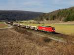 Die 185 198  mit einem Güterzug am 17.03.2012 unterwegs bei Harrbach.