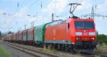 DB Cargo Deutschland AG mit  185 052-8  [NVR-Nummer: 91 80 6185 052-8 D-DB] und einem Coilzug am 22.06.19 Höhe Saarmund.