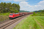 185 229 mit dem DGS 47922 (Linz Stahlwerke - Hansaport) bei Kerschhofen, 23.05.2019