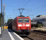 185 075-9 DB kommt als Umleiter mit einem sehr langen Ölleerzug aus Basel-SBB(CH) nach Antwerpen-Petrol(B) durch Kohlscheid aus Richtung Herzogenrath und fährt die Kohlscheider-Rampe hoch nach Aachen-West. 
Aufgenommen von Bahnsteig 2 in Kohlscheid. 
Bei Sommerwetter am Mittag vom 21.9.2019.